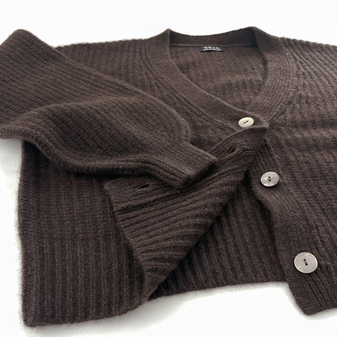 空飛ぶ羊　ヤクのバルーン袖カーディガン