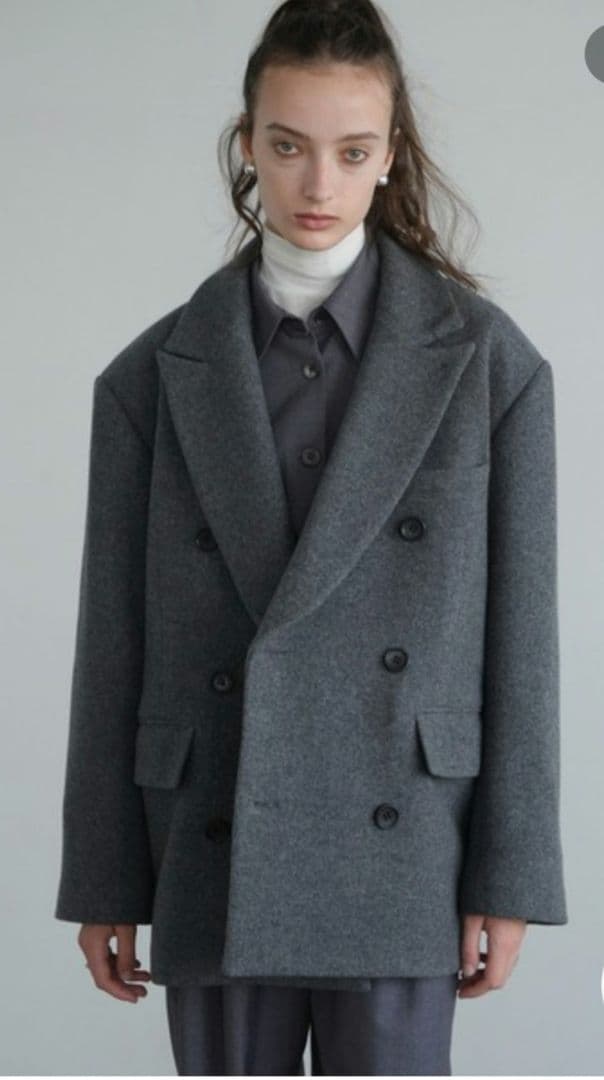 【CLANE】OVER SHOULDER PEAKED LAPEL COAT