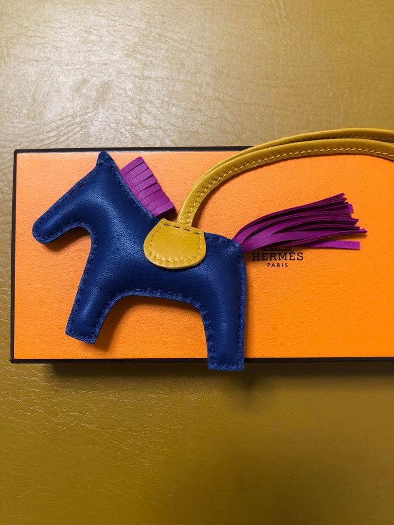 エルメス HERMES ロデオチャーム PM