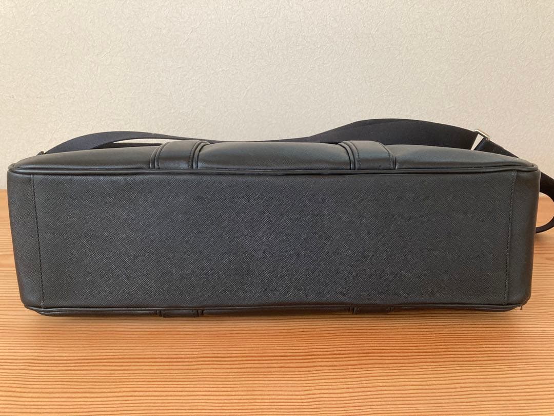 t*a様 COACH コーチ　ビジネスバッグ ブラック レザー