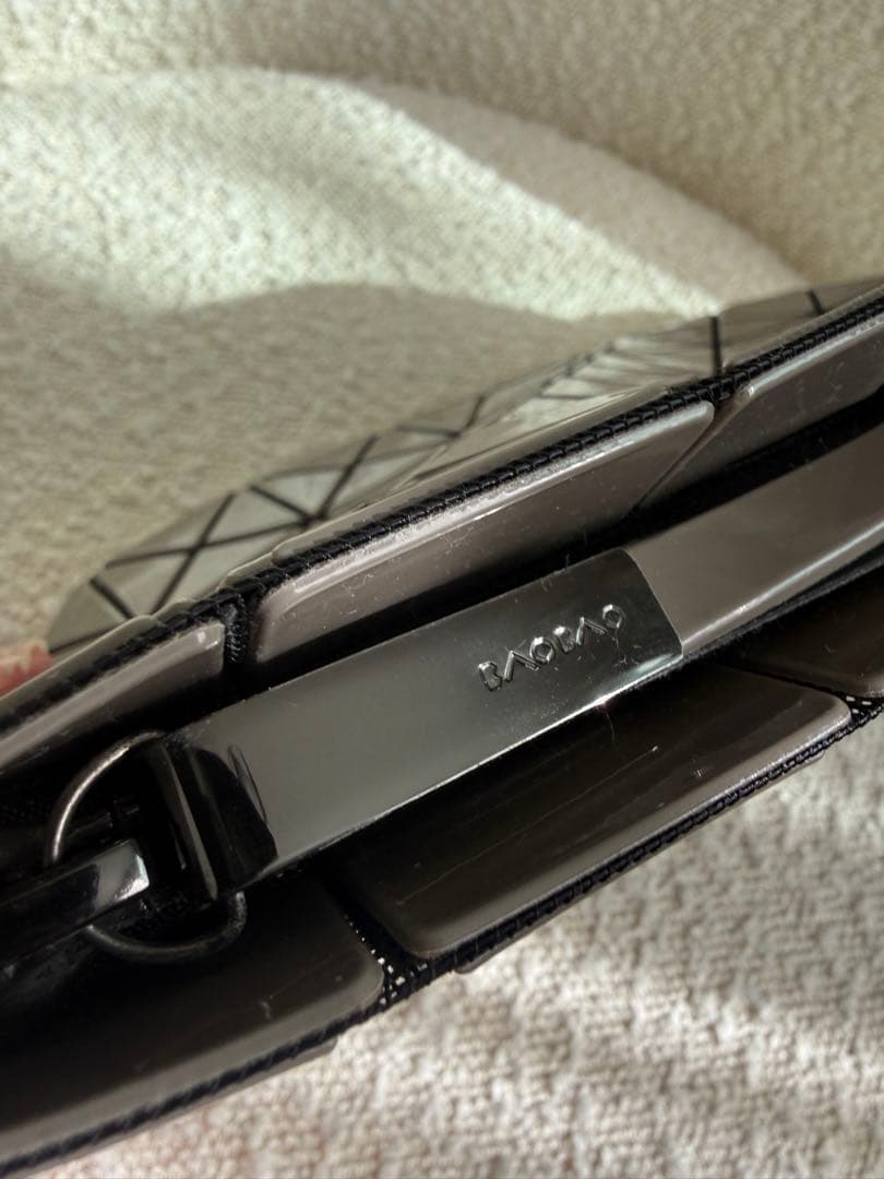 BAO BAO ISSEY MIYAKE クラッチバッグ　グレー