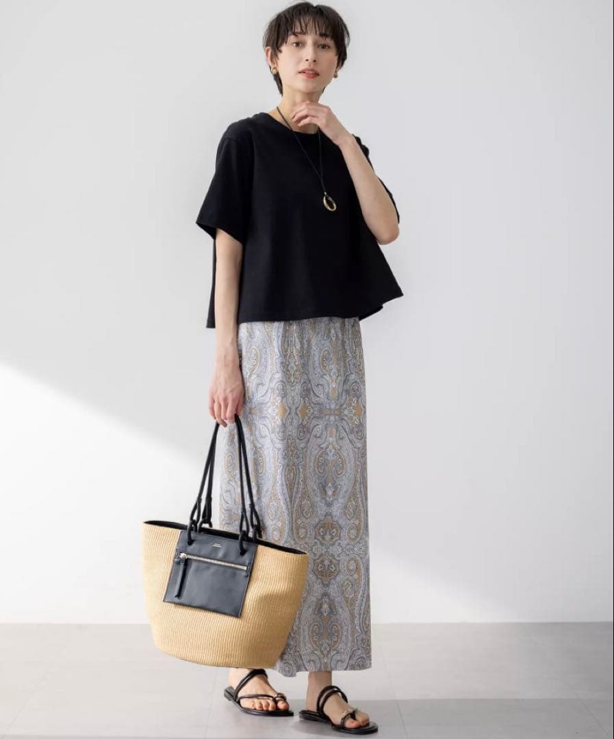 23区 新品 未使用 黒 サイズ44 Tシャツ