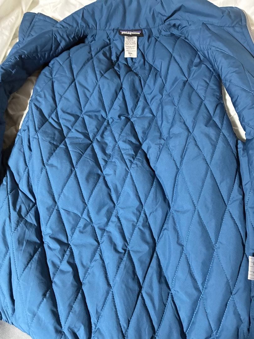 パタゴニア インサレーテッドベターセーターベスト　グレー　メンズS