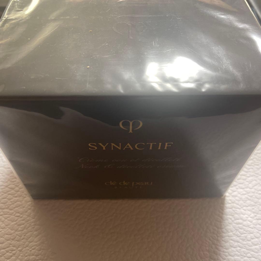 新品未開封　クレ・ド・ポーボーテ　シナクティフ　クレームクーエデコルテ