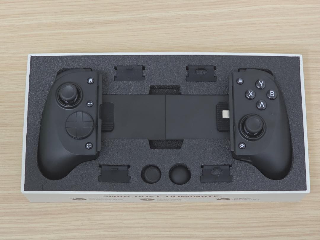 Razer Kishi V3 Pro モバイルゲーミングコントローラー