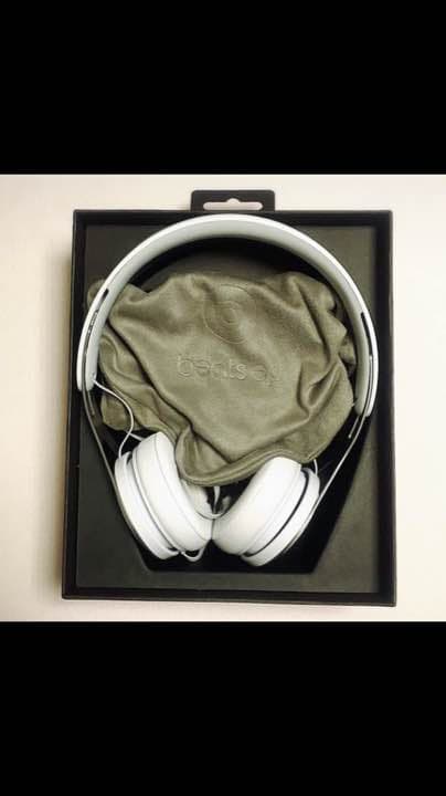 美品！Beats by Dr.Dre Beats ep ヘッドホン 白