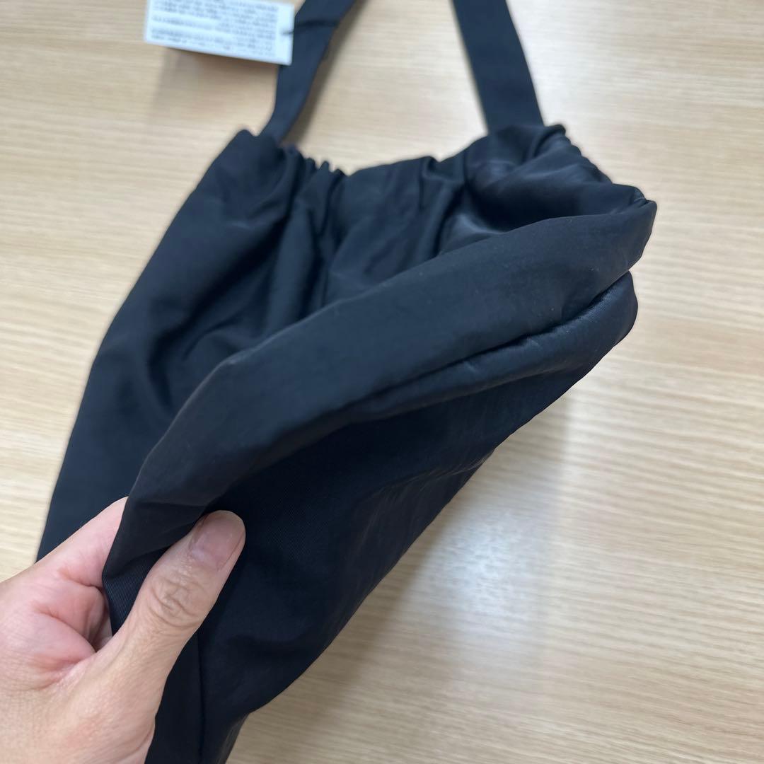 クレドランナイロンブラック　ショルダーバック新品・未使用品・タグ付き