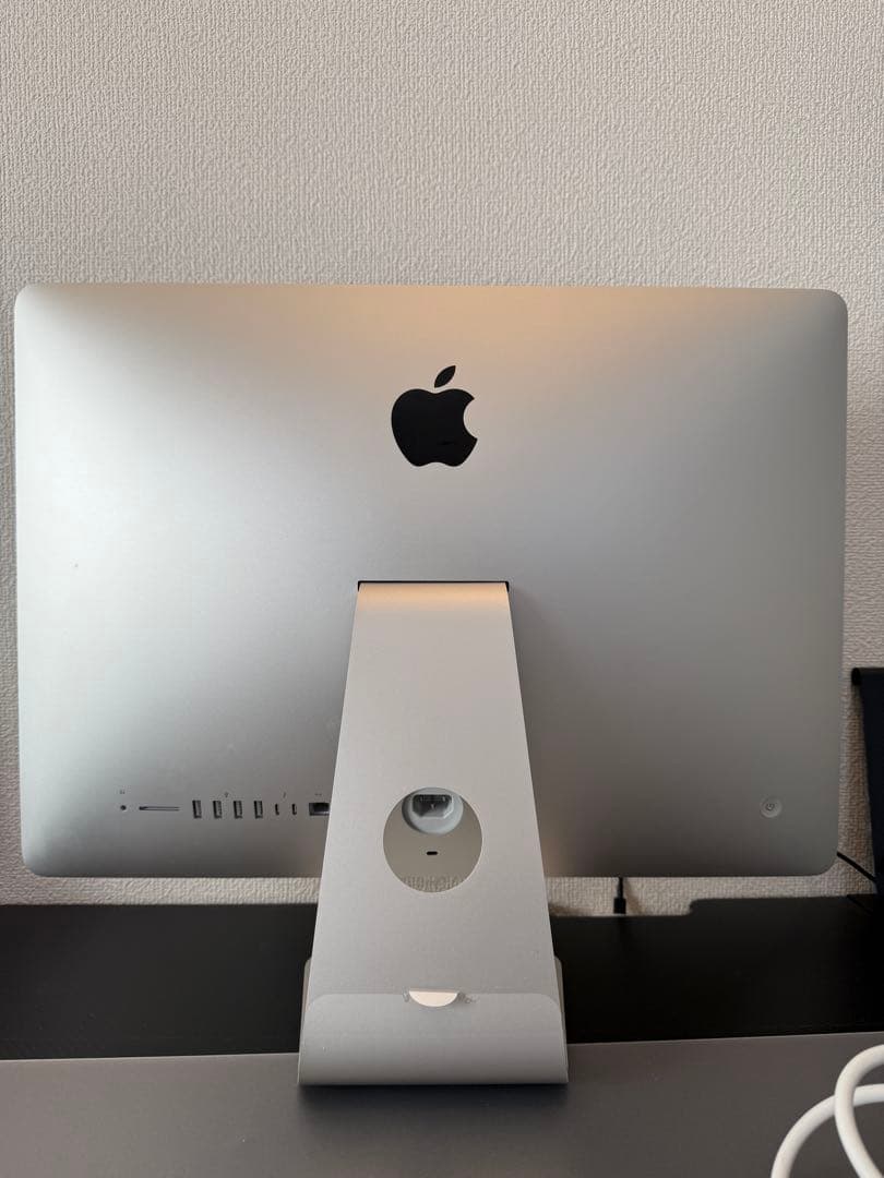 Apple iMac 21.5 インチ(2019)