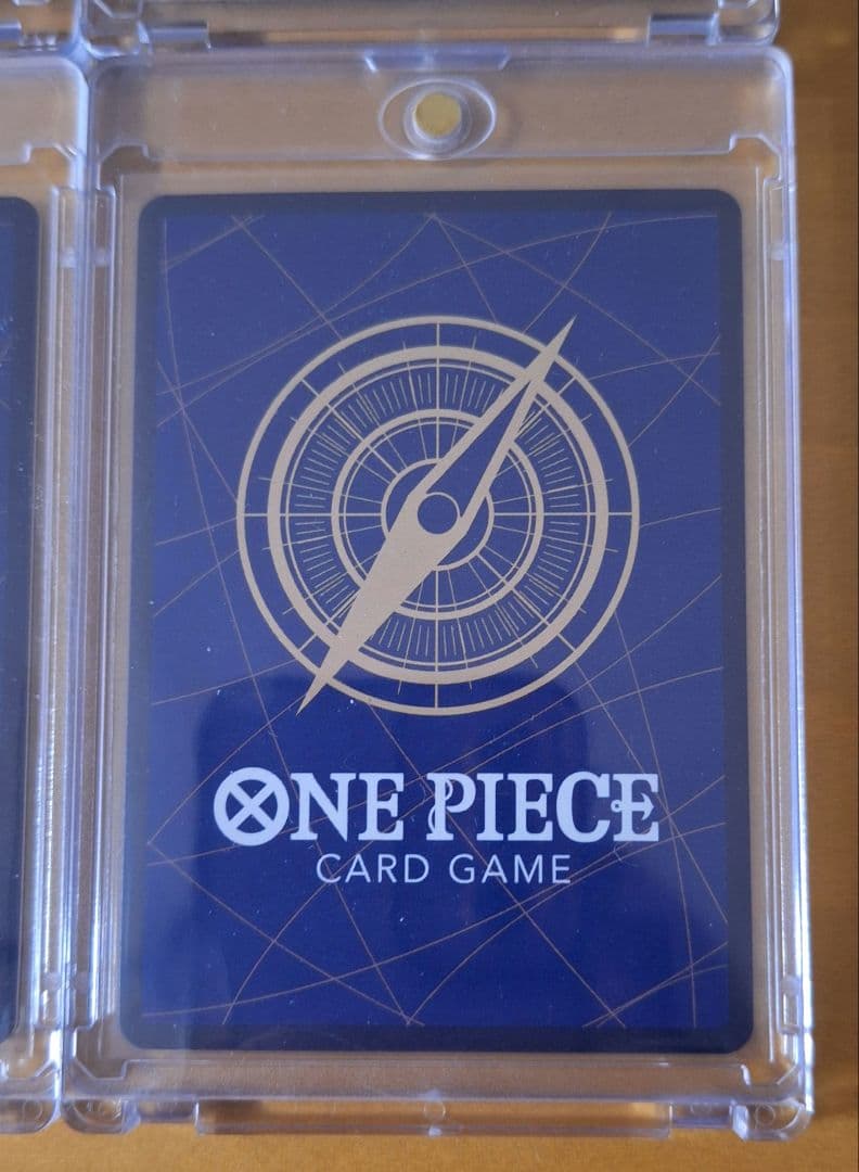 【早い者勝ち】ワンピースカード　新四皇手配書