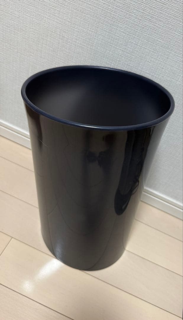 リビングモチーフDANESEダネーゼ インアテッサ エンツォマーリブラックゴミ箱