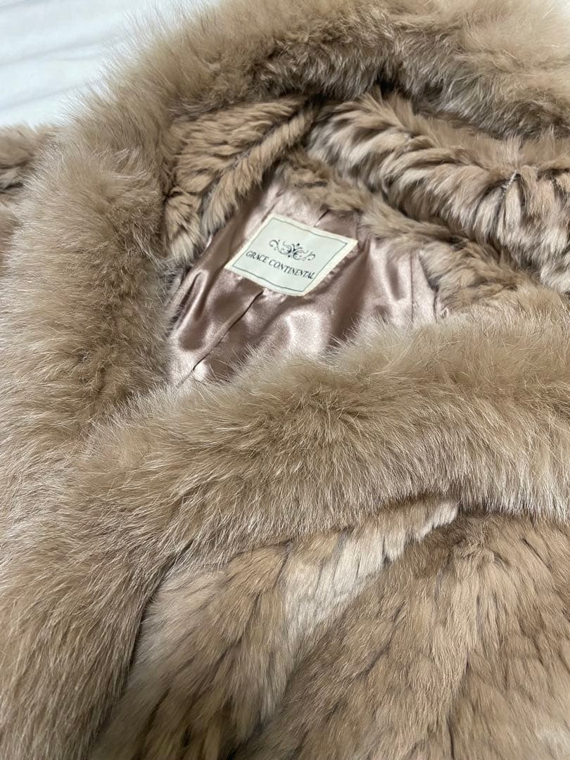 グレースコンチネンタル　ファー　フード　毛皮　コート　フリル袖　ベージュ