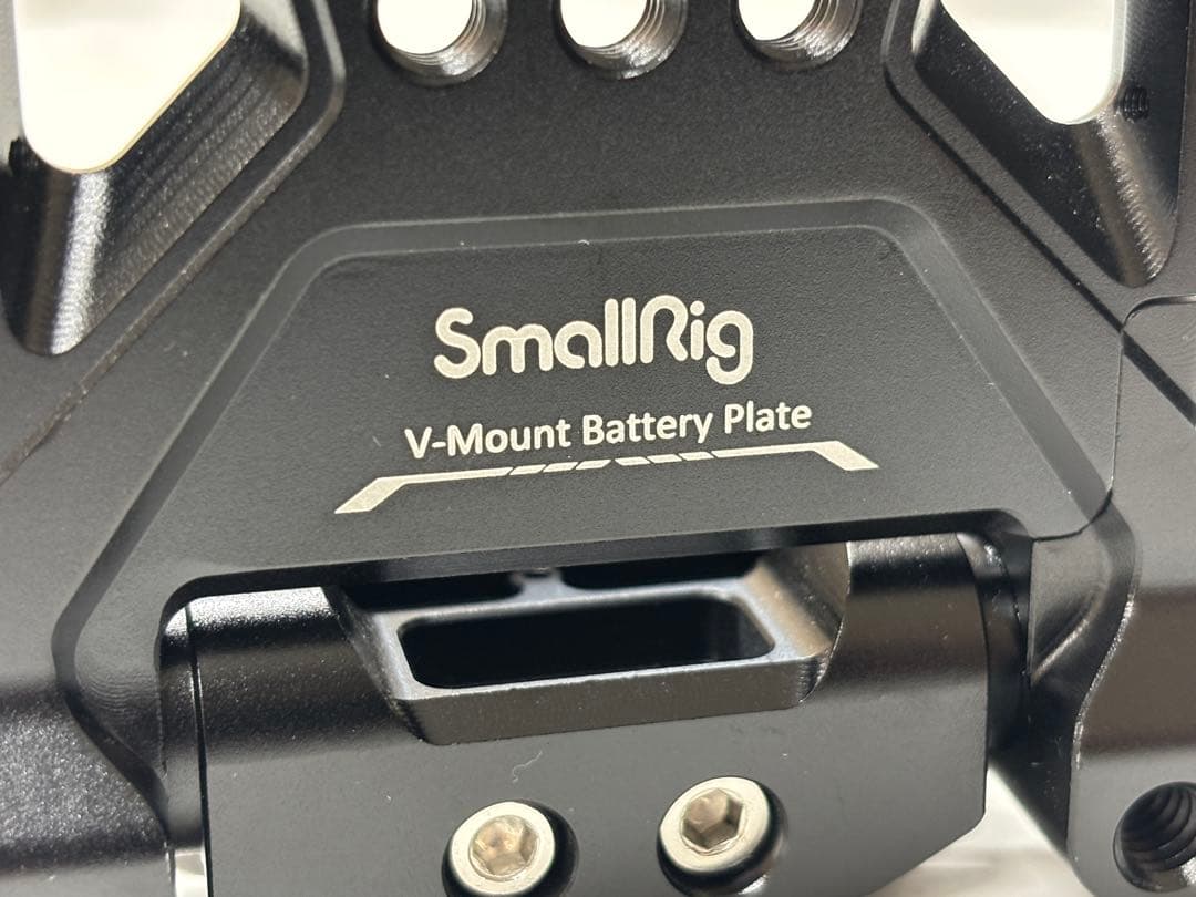 SmallRig Vマウントプレート　アルカスイス 4064B