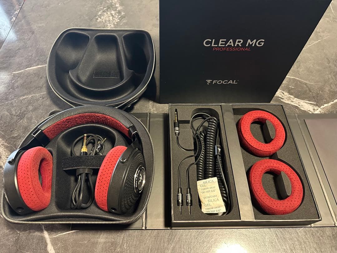 ヘッドホン FOCAL CLEAR MG PRO