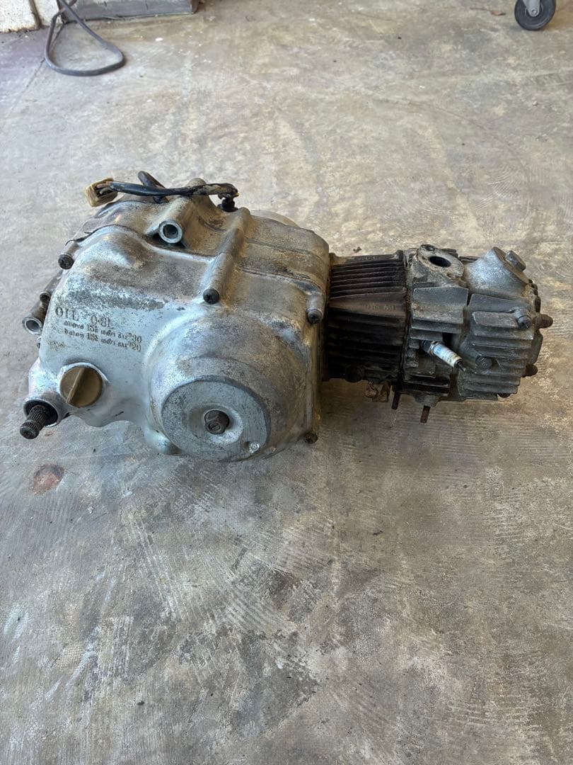 st50 dax エンジン　実働　ダックス　エクスポート　6V