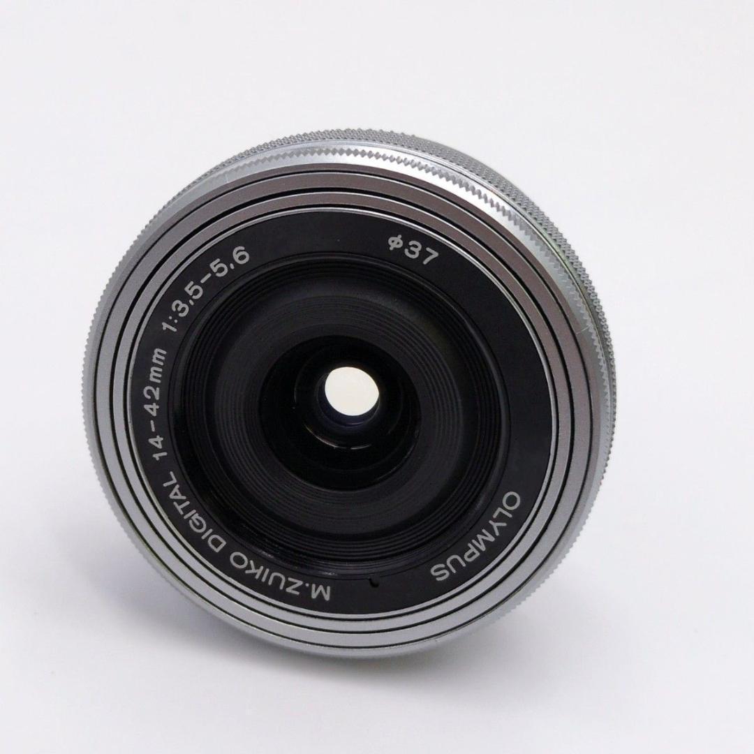 【極美品】OLYMPUS OM-D E-M10 MarkⅡ ダブルズームキット