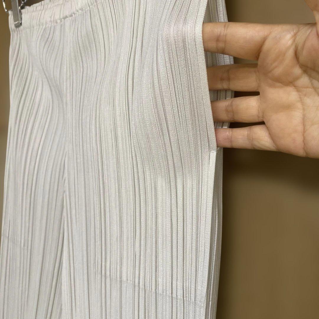 イッセイヤケプリーツプリーズ　定番パンツ