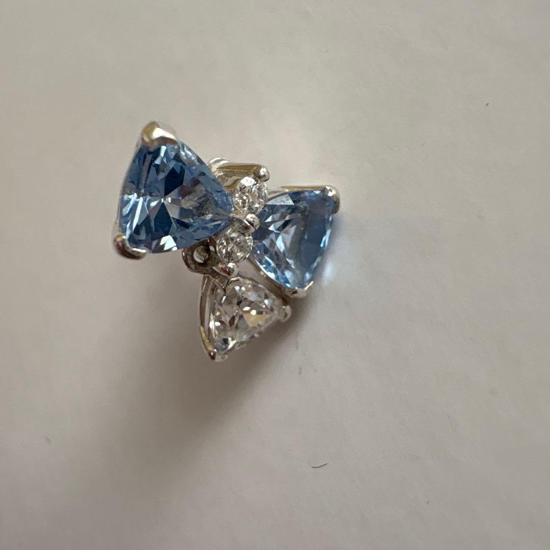 PANDORA リボン型 ピアス