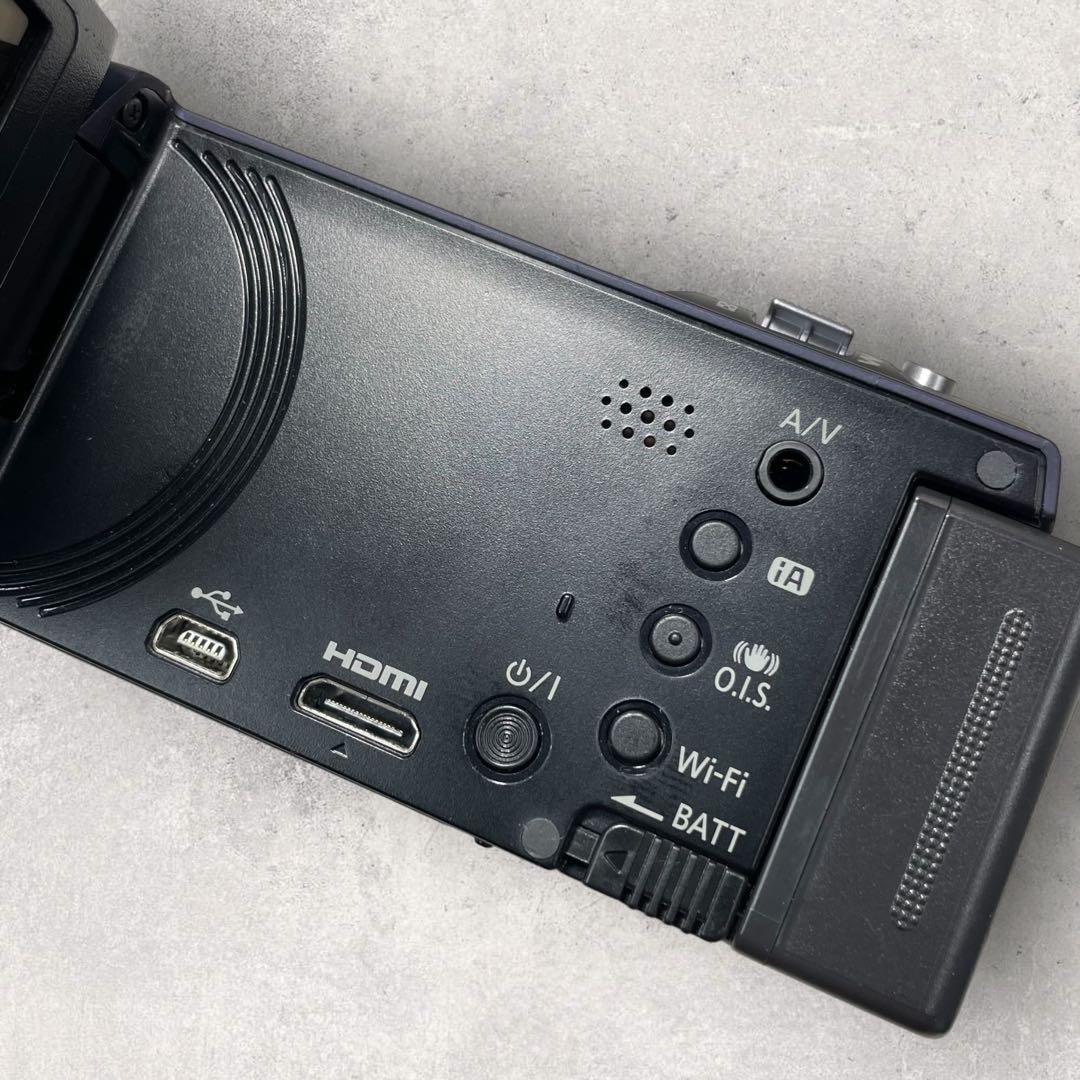 美品 Panasonic フルHDビデオカメラ【HC-V520M】パナソニック