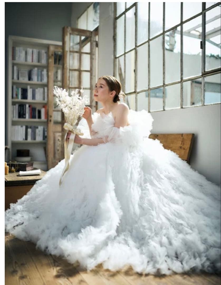 オフショルダー ボリュームフリルドレス (W342)