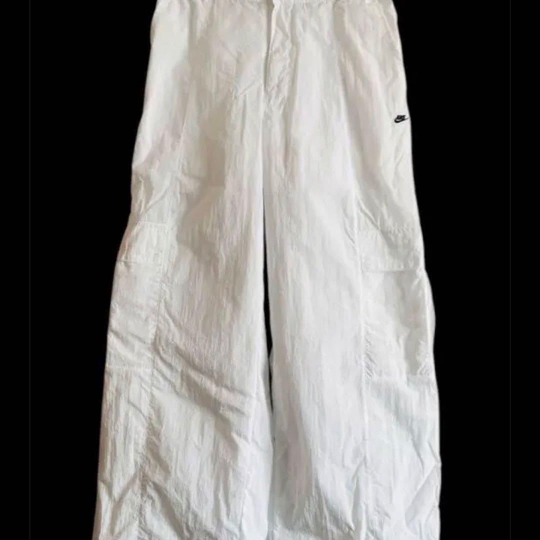 【新品未使用品】ウィメンズ NIKE ハイウエスト ウーブン カーゴパンツ S