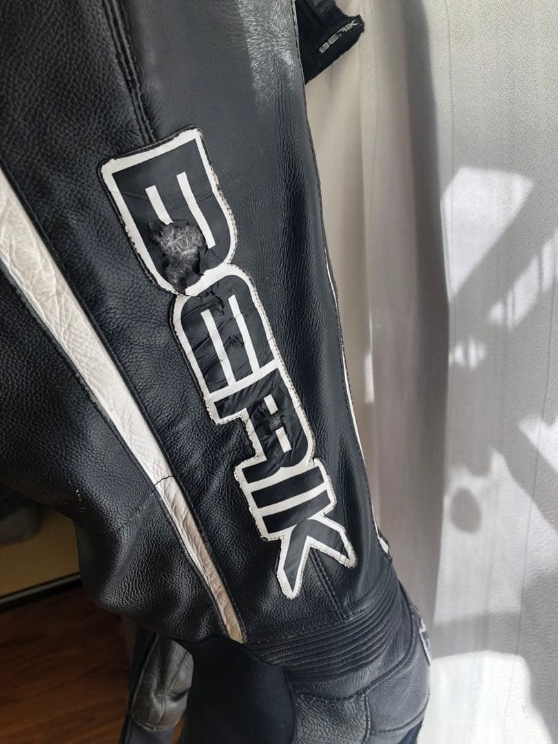 BERIK ベリック　MFJ公認レーシングスーツ 54サイズ　革ツナギ　つなぎ