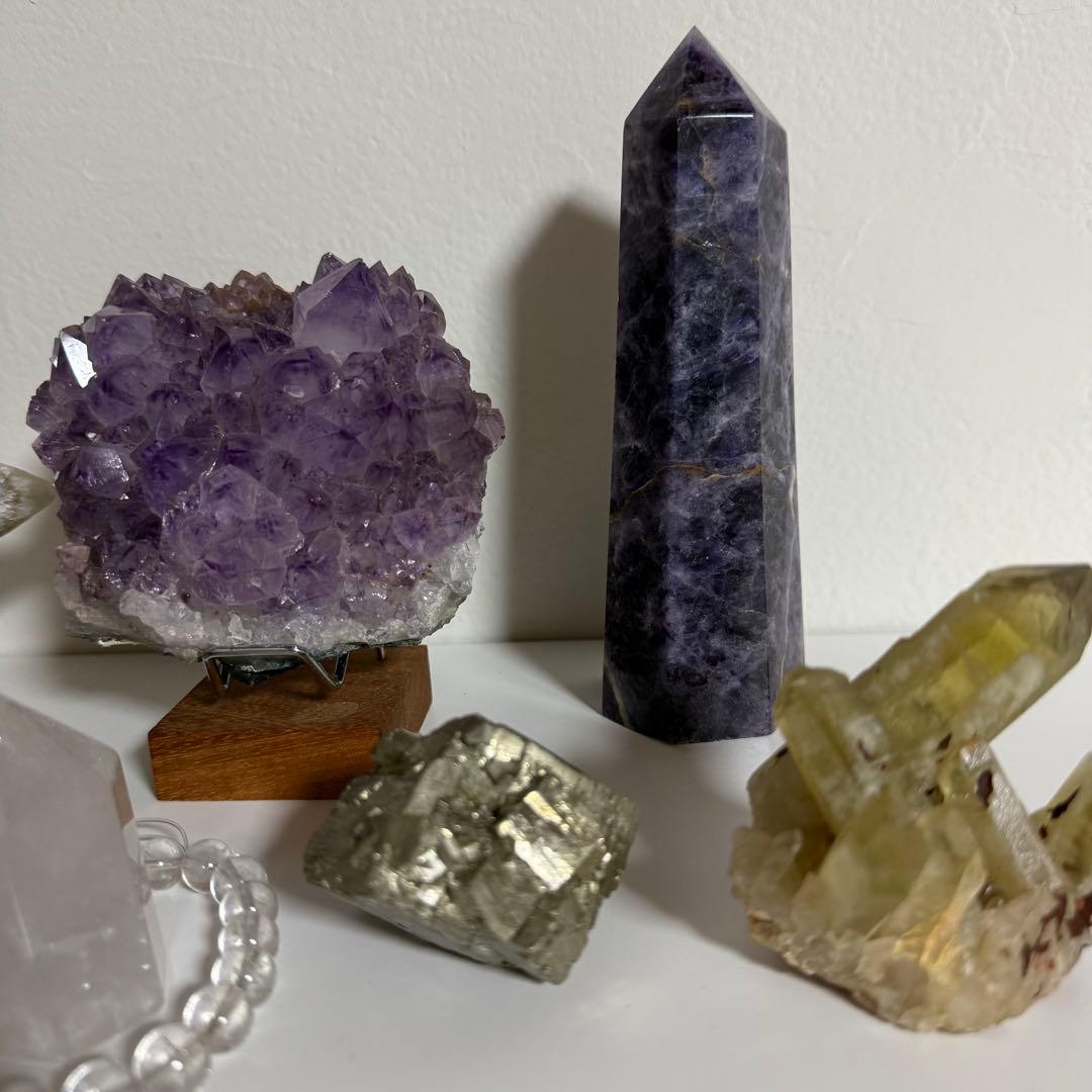 【特価】アメジスト 天然石 8点セット 水晶 フローライト 原石　計1.9kg!