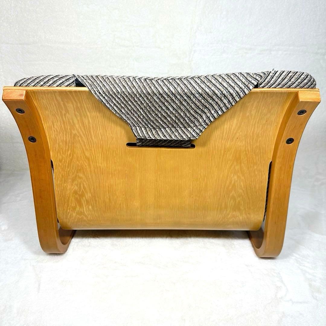 【ローチェア】腰痛防止　胡坐楽座椅子　新日本木工　曲木　低座椅子　希少　健康姿勢