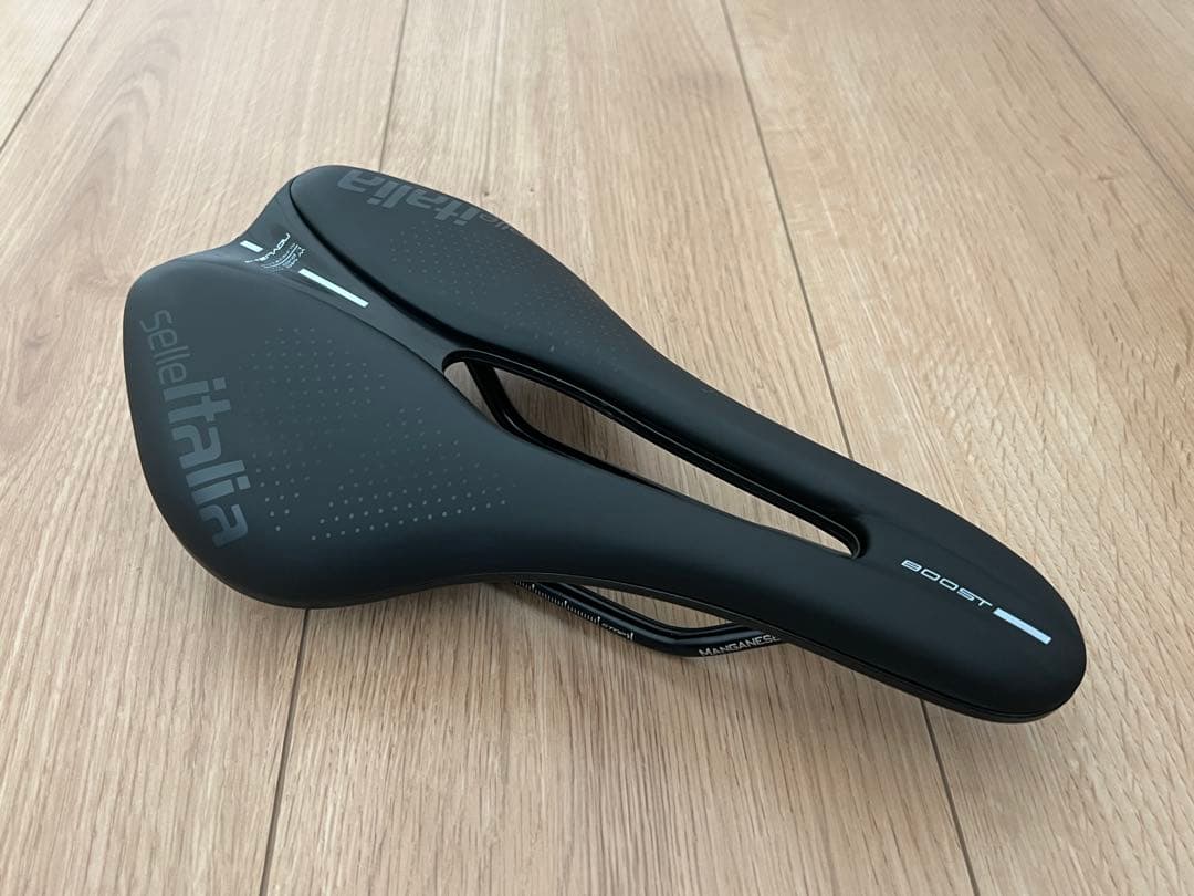 Selle Italia NOVUS BOOST EVO TM スーパーフロー