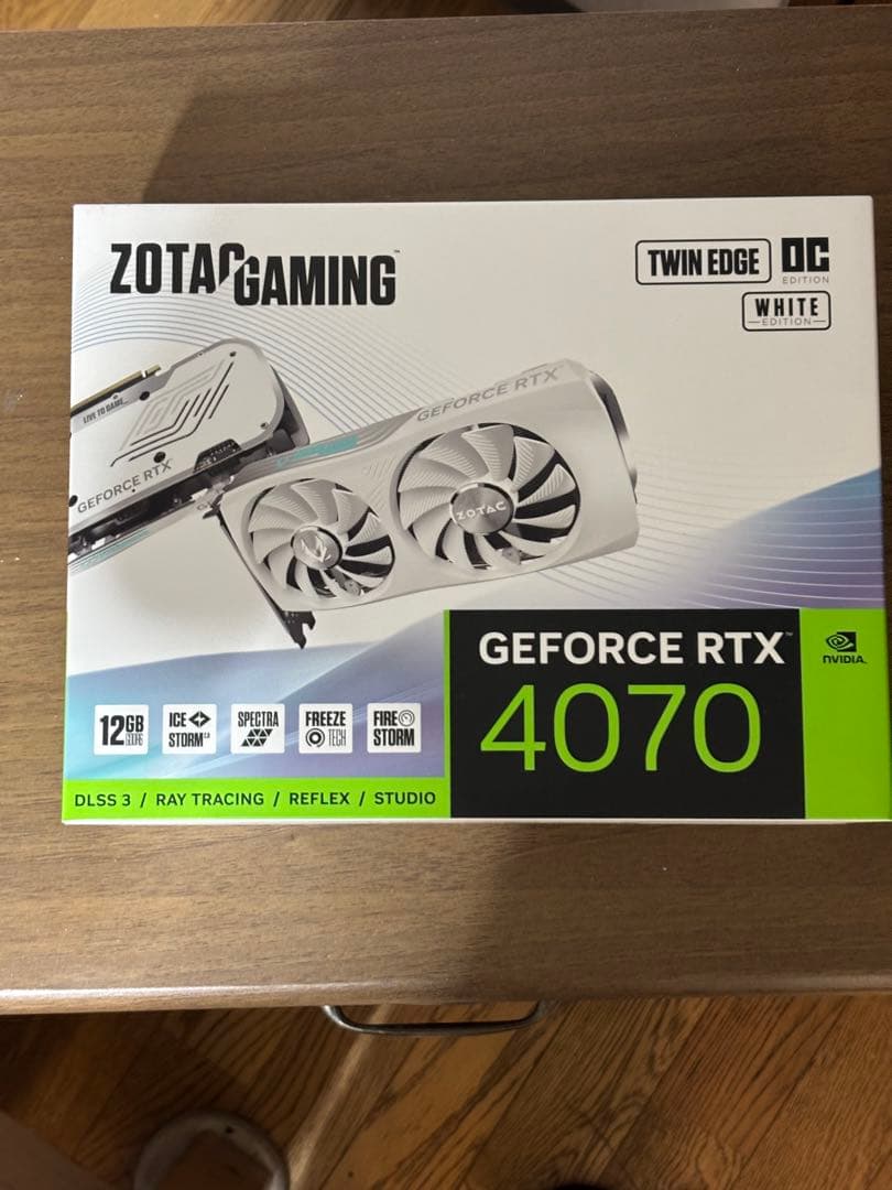 ZOTAC GAMING GeForce　RTX 4070 White