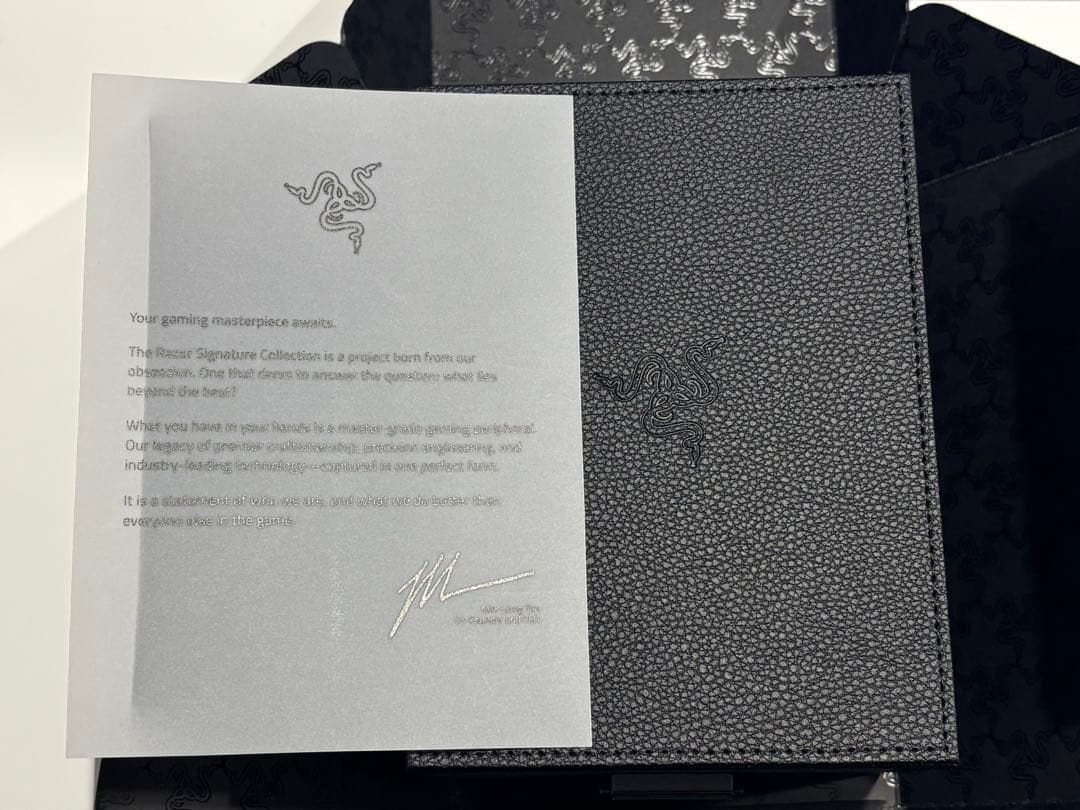 RAZER viper mini SignatureEdition （ホワイト）