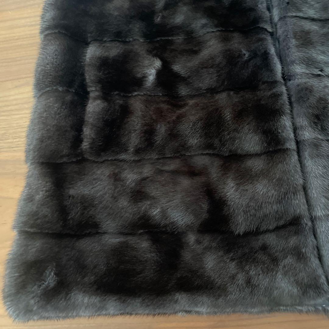 VIOLETA ダークブラウン ファーベスト