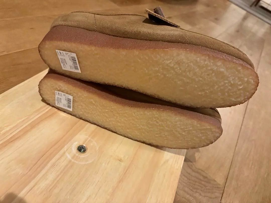 【新品未使用】2025年購入クラークス ワラビー8 ブラウン(コーラ)スエード