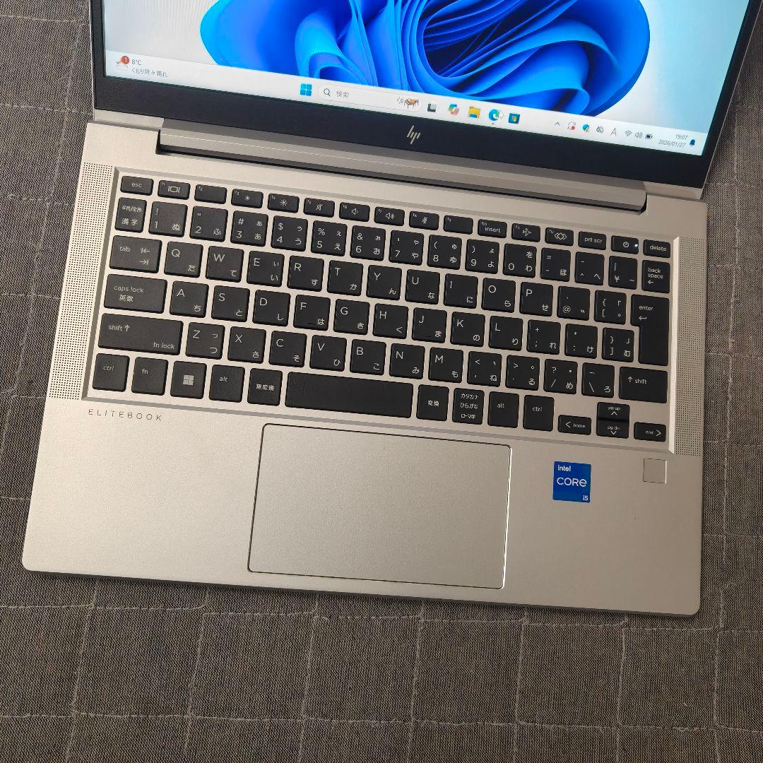 2023年9月 美品 爆速 13世代 i5 16GB 新品512GB 9