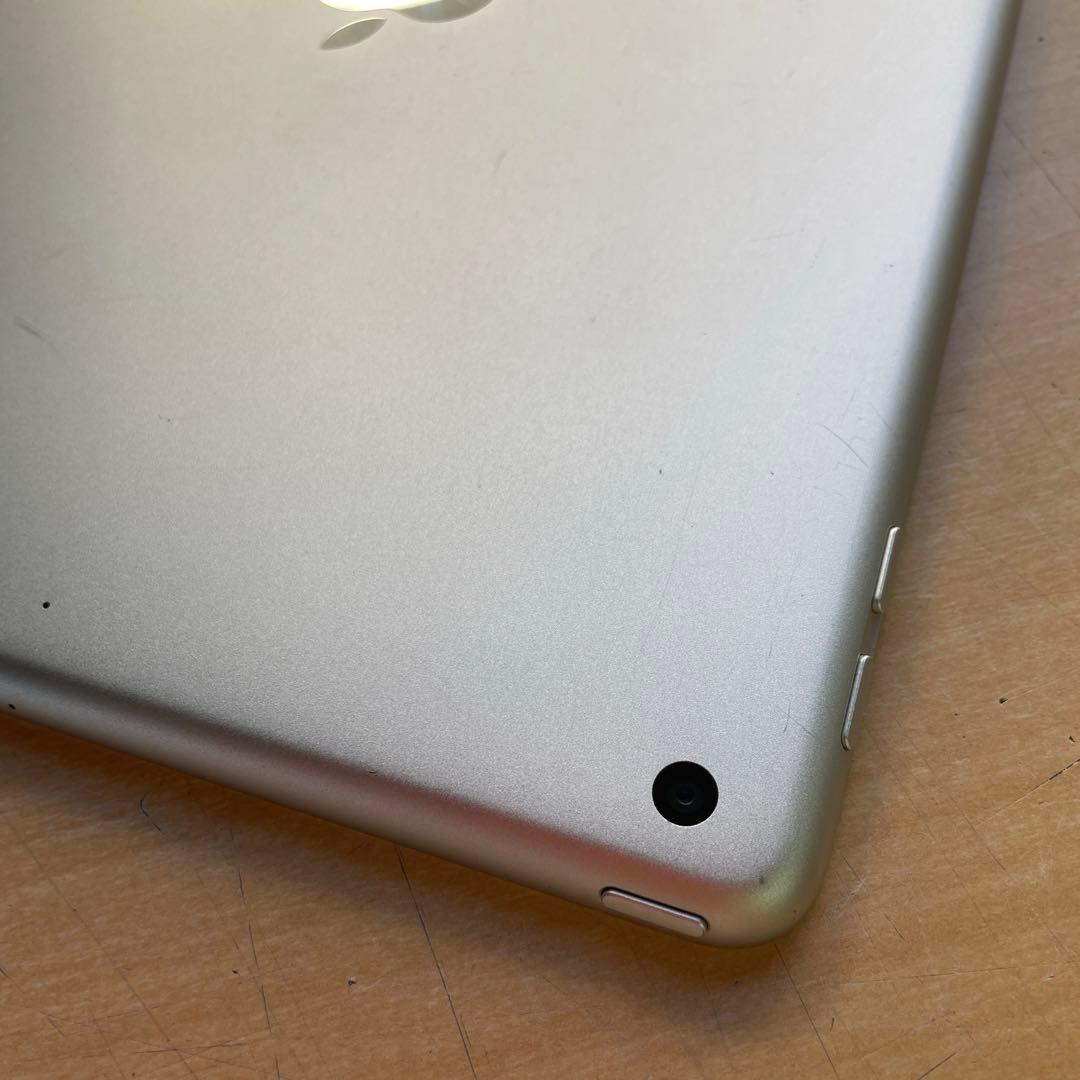 iPad 第6世代　A1893　Wi-Fiモデル　シルバー　32GB #6