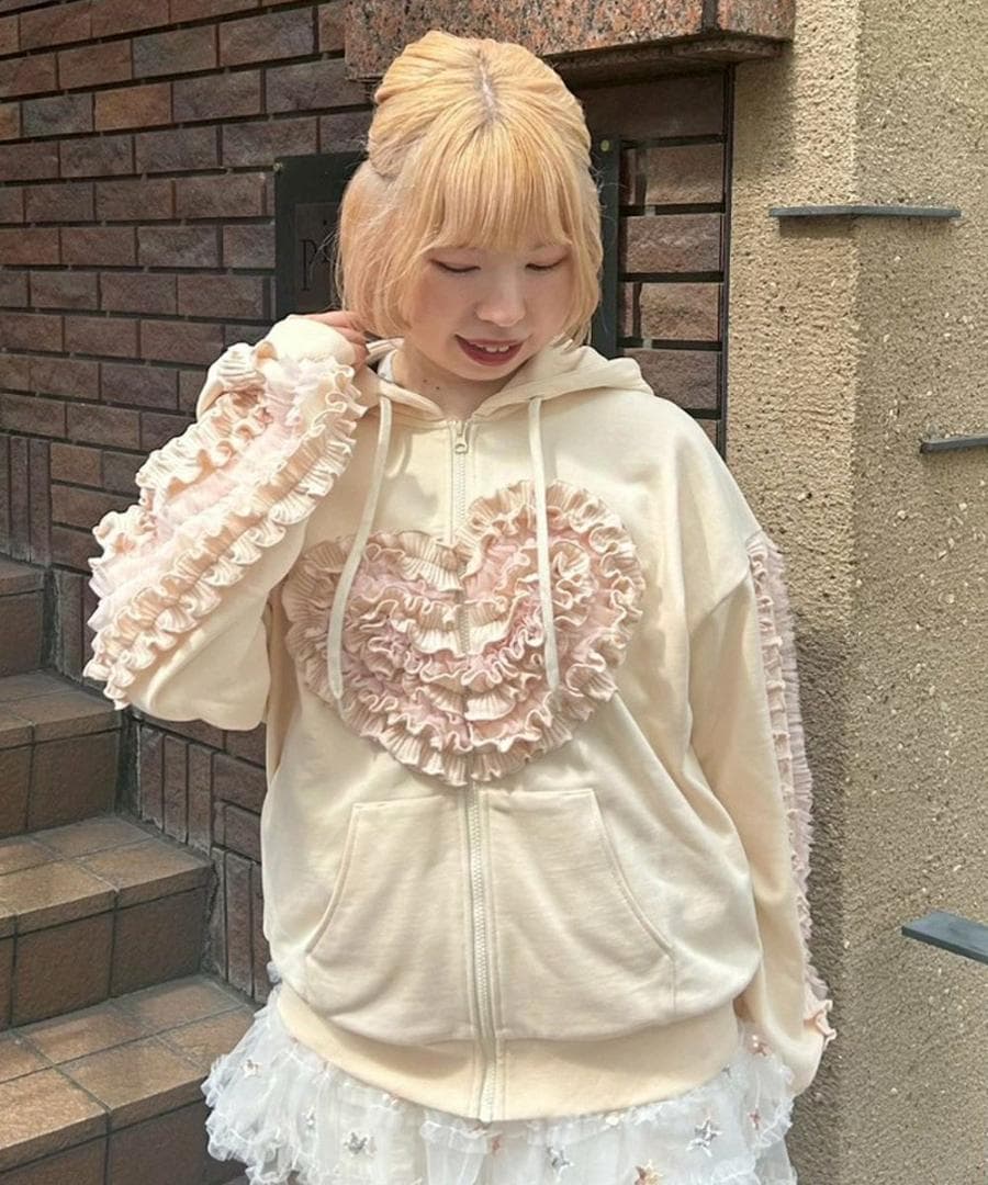 最新作 新品 Candy Stripper HEART FRILL HOODIE
