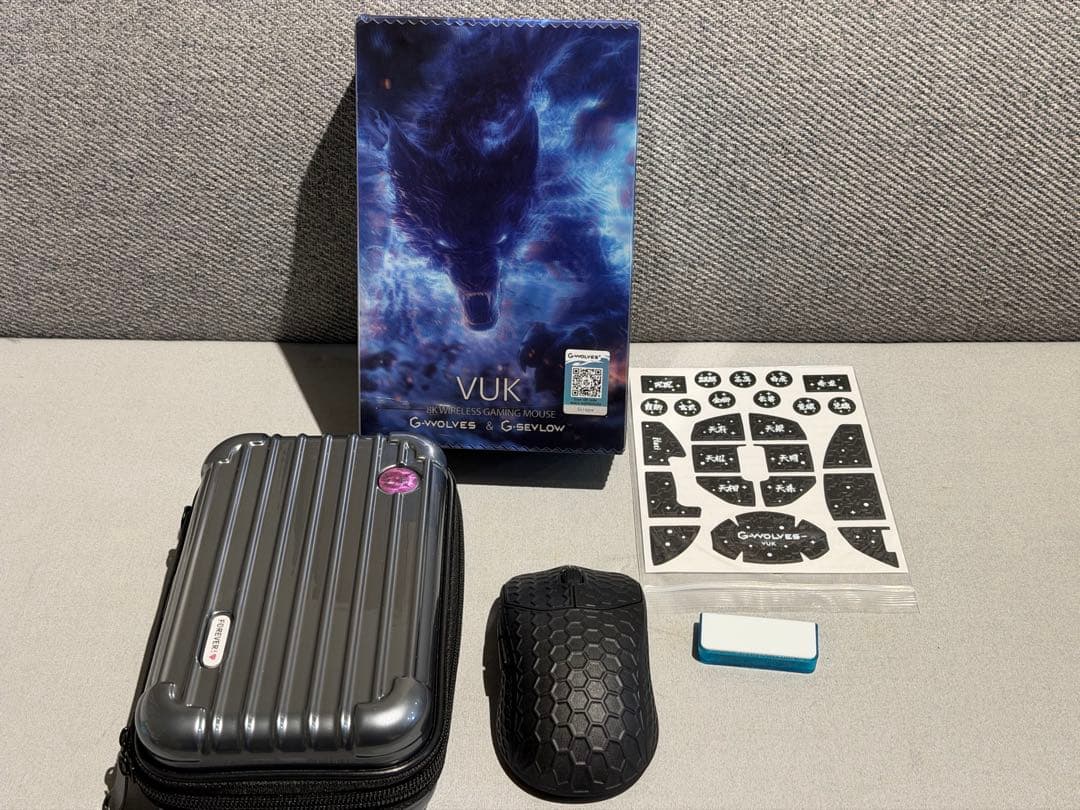 G-Wolves VUK HTX ULTRA 8K ゲーミングマウス