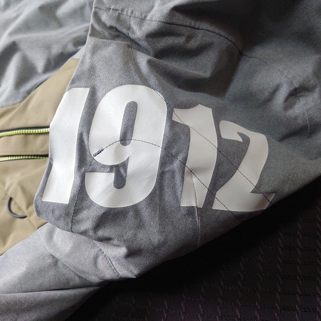 値下げ　オガサカ デサント スキーウェア(O)限定品　極美品