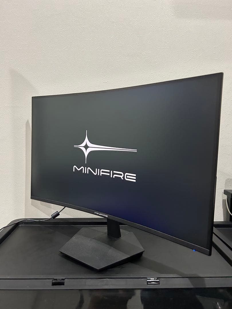 MINIFIRE 27インチ ゲーミングモニター 本体