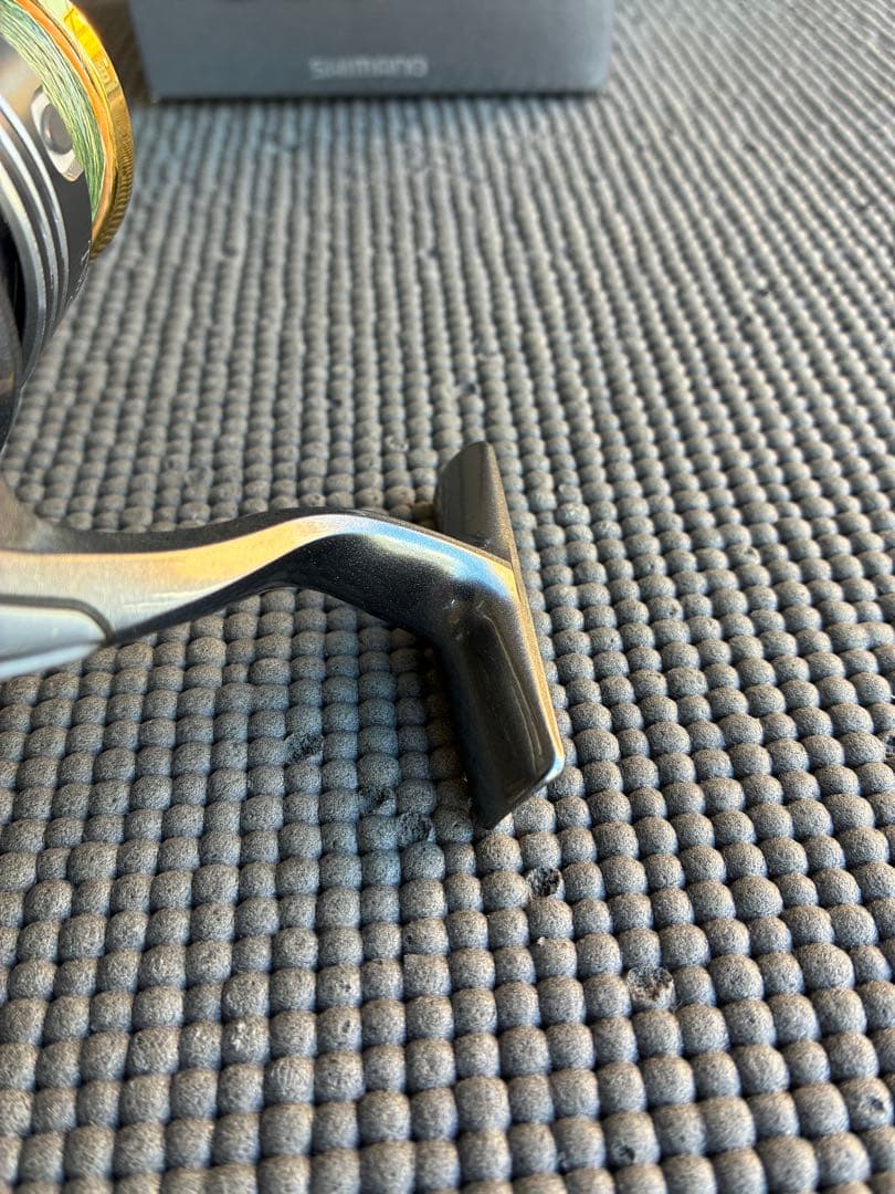 SHIMANO 08 TWIN POWER C3000 スピニングリール