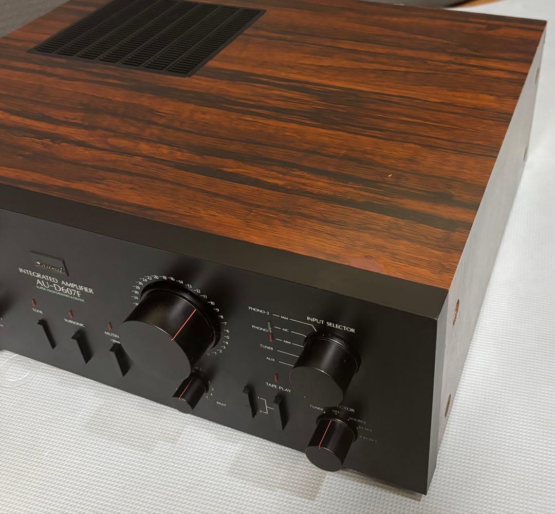 アンプ Sansui INTEGRATED AMPLIFIER AU-D607F