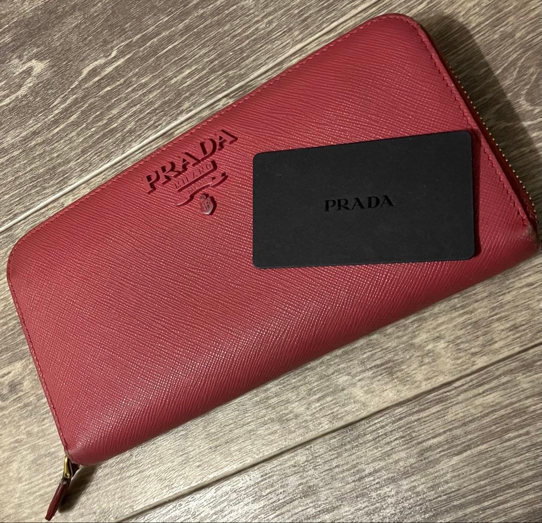 PRADA プラダ 長財布 ロゴ サフィアーノ レザー ラウンドジップ ピンク