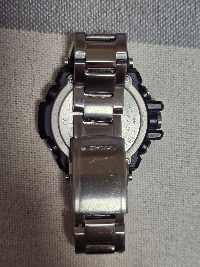G-SHOCK　Gショック　GST-B100 g-steel ソーラー