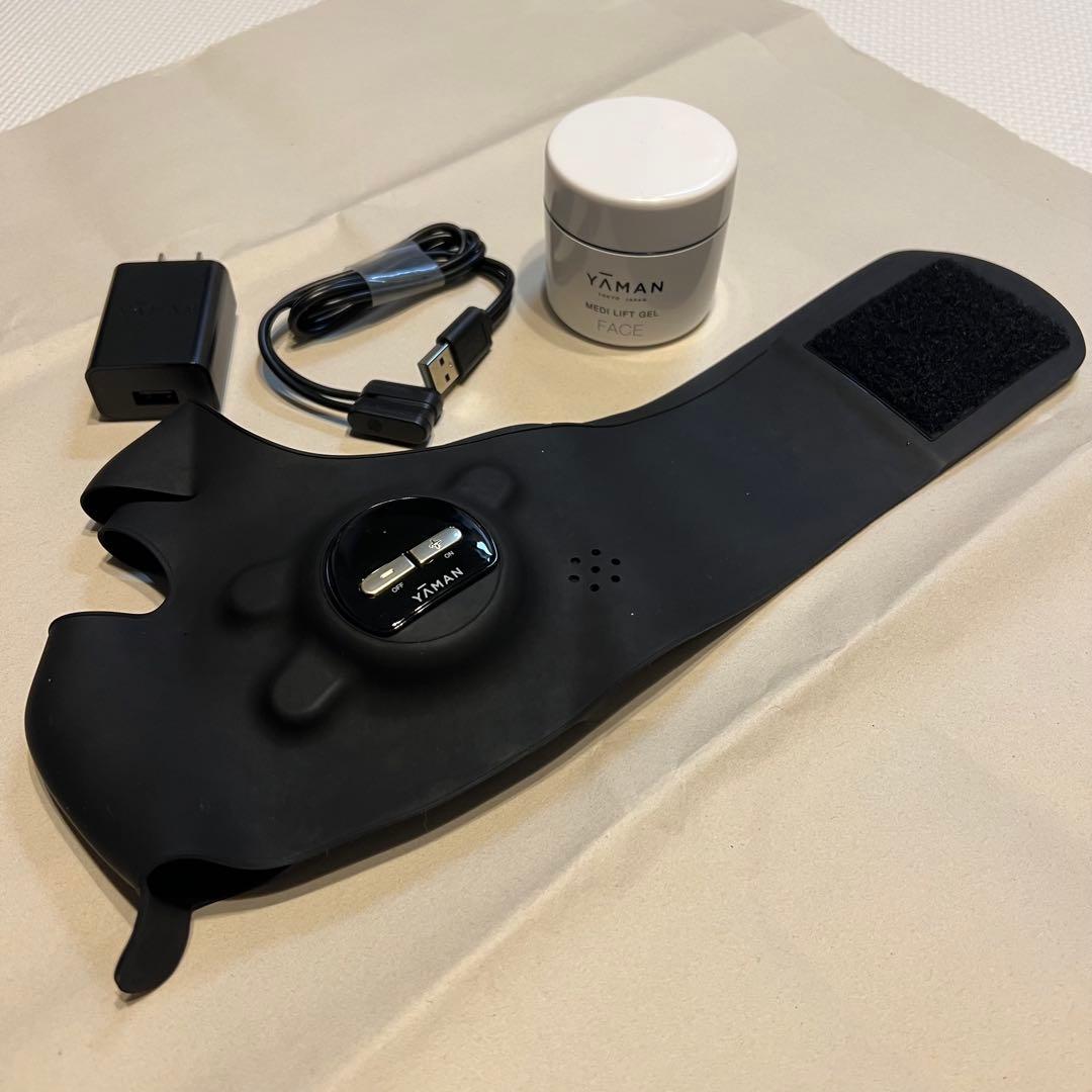 YA-MAN メディリフト プラス (美顔器) 専用ジェル付き EPM-18BB