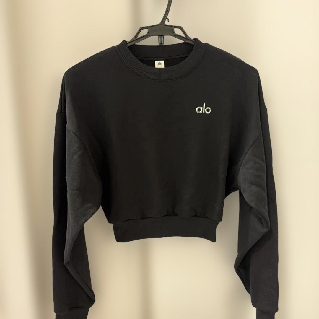 alo yoga クロップド　アコレード　クルーネック　スウェット