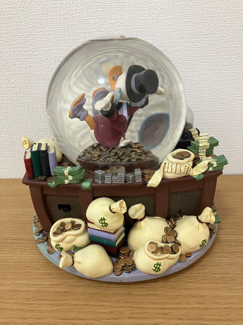 スクルージ・マクダック & マネー　スノーグローブ　ディズニー