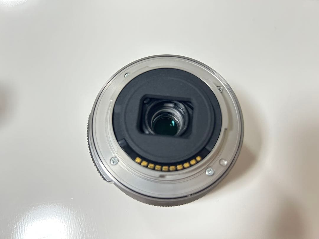 SONY ZV-E10 ダブルズームレンズキット 保証期間内 おまけ付 値下げ中