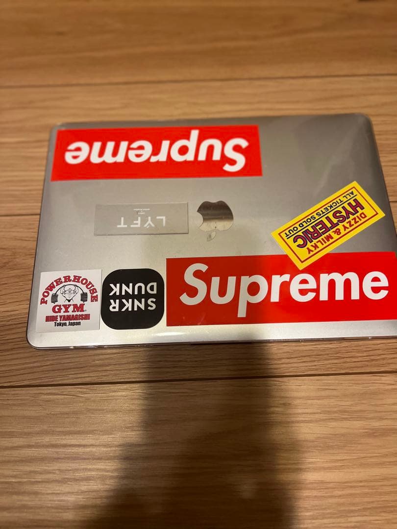 MacBook本体 MacBook Pro 13 Touch Bar (2018)512GB