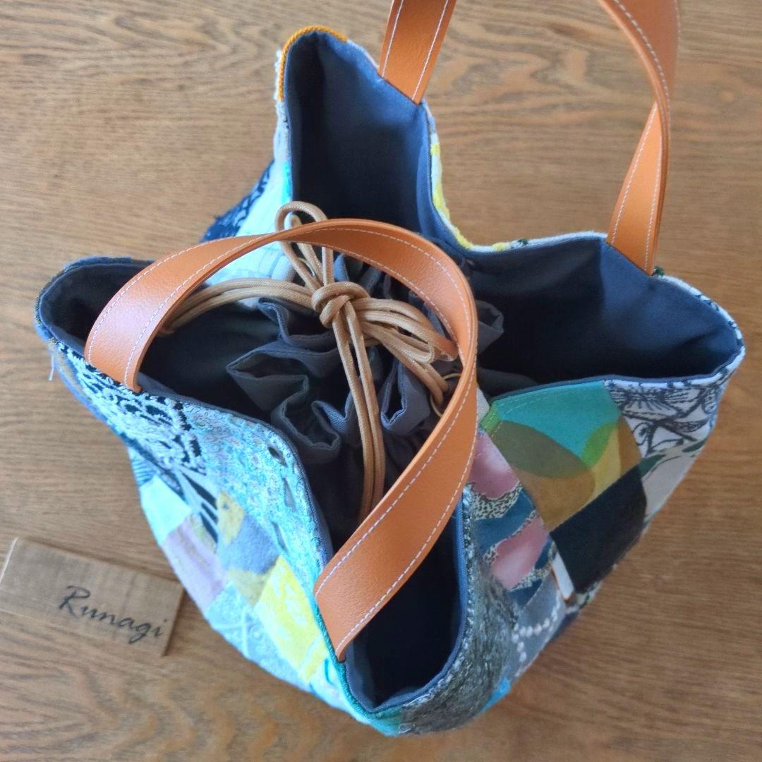 モザイクパッチの巾着付きバケツバッグ＊ミナペルホネン