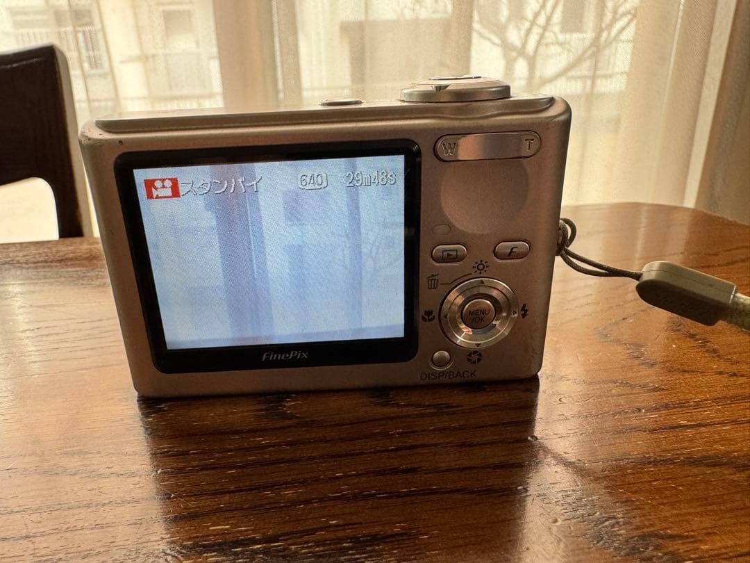 Fujifilm FinePix F11 コンパクトデジタルカメラ