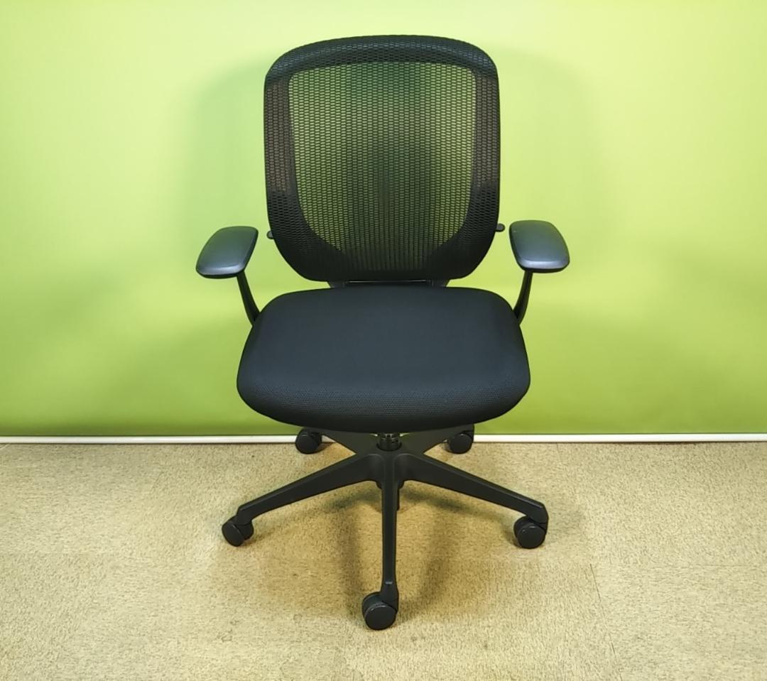 aw　オカムラ　シルフィーチェア　ローバック　固定肘　前傾機能　メッシュ　中古品